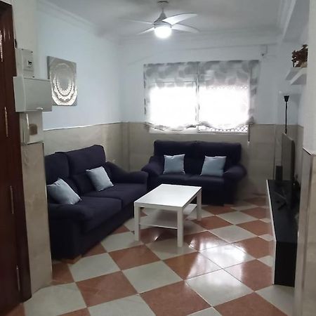 Apartamento Acogedor apartamento ¡A 10 minutos del centro de Málaga! Exterior foto